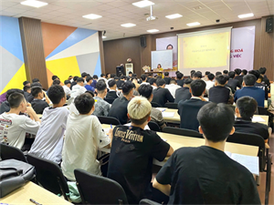 4 ngành học hot nhất 2026 tại VCST - Sinh viên chọn đúng ngành, vững tương lai!