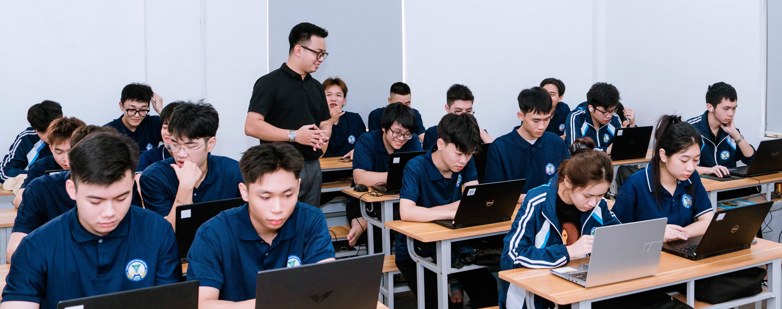 Trường cao đẳng Bách Khoa Việt Nam