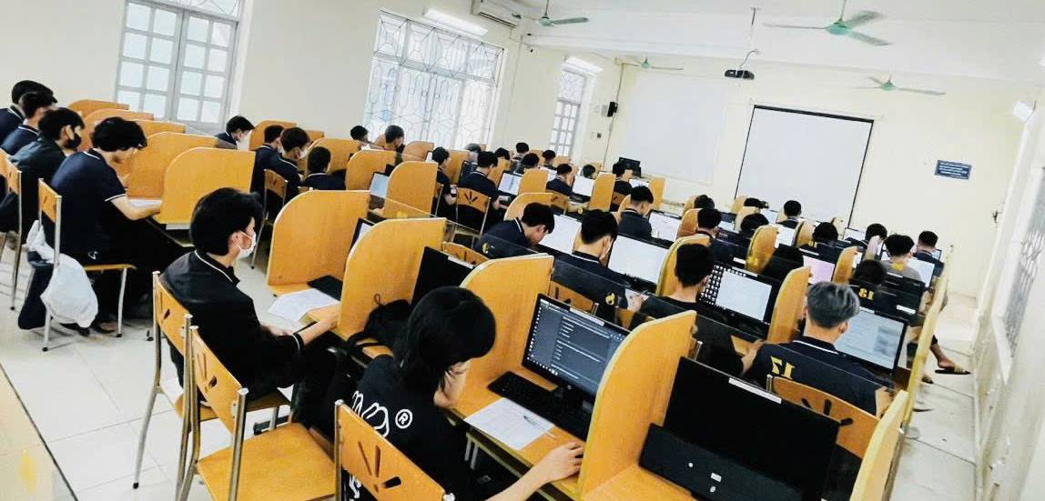 Trường cao đẳng Bách Khoa Việt Nam