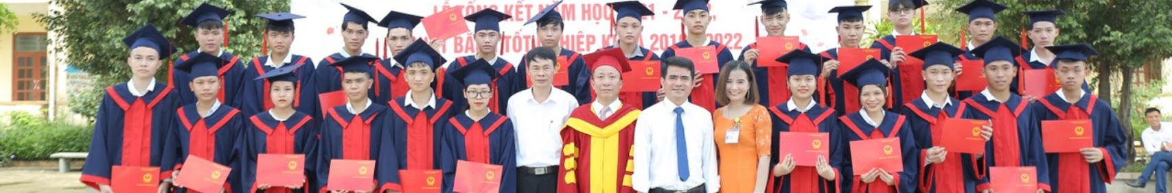 Trường cao đẳng Bách Khoa Việt Nam